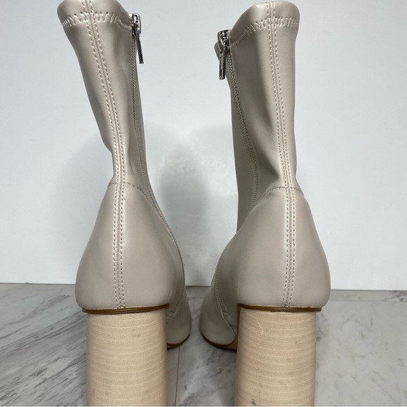 Steve Madden Valyant Pointy Toe Faux Leather Bootie 9M - Picture 5 of 16